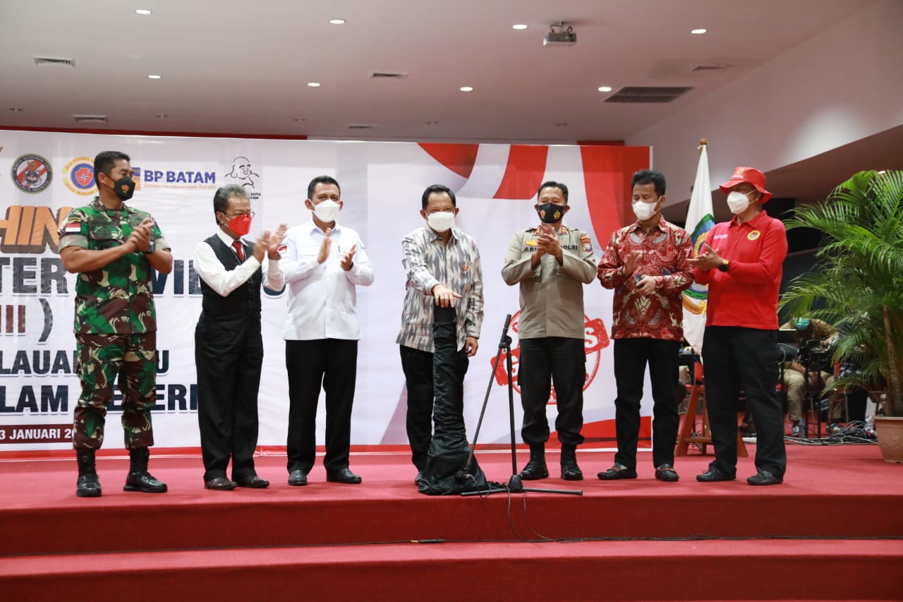 Mendagri Launching Pelaksanaan Vaksinasi Booster di Kepri (2)