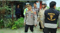 Kapolres Tulang Bawang Barat Cek Banjir dan Siapkan Pelayanan Kesehatan