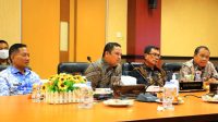 Walikota Serahkan LKPD Kota Tangerang Kepada BPK