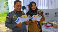 Pj.Walikota Tangerang Menggunakan Hak Pilihnya di TPS 81, Kelurahan Kalisari Pasar Rebo
