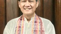 Novelet Religi “Sang Tokoh” Oleh Wina Armada Sukardi Novelet Religi “Sang Tokoh” Oleh Wina Armada Sukardi.