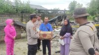 Peduli dan Empati, Polsek Dente Teladas Gelar Baksos Untuk Korban Kebakaran Rumah Peduli dan Empati, Polsek Dente Teladas Gelar Baksos Untuk Korban Kebakaran Rumah.