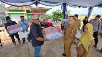 Pj Bupati Tulang Bawang Menghadiri Panen Raya Padi.