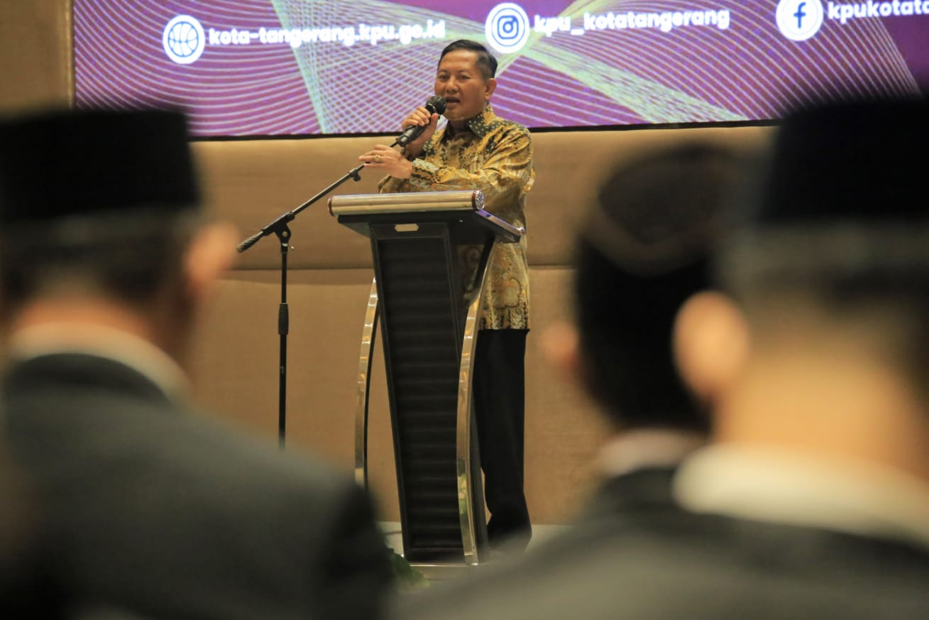 Sekda Kota Tangerang Herman Menghadiri Pelantikan PPS Se-Kota Tangerang