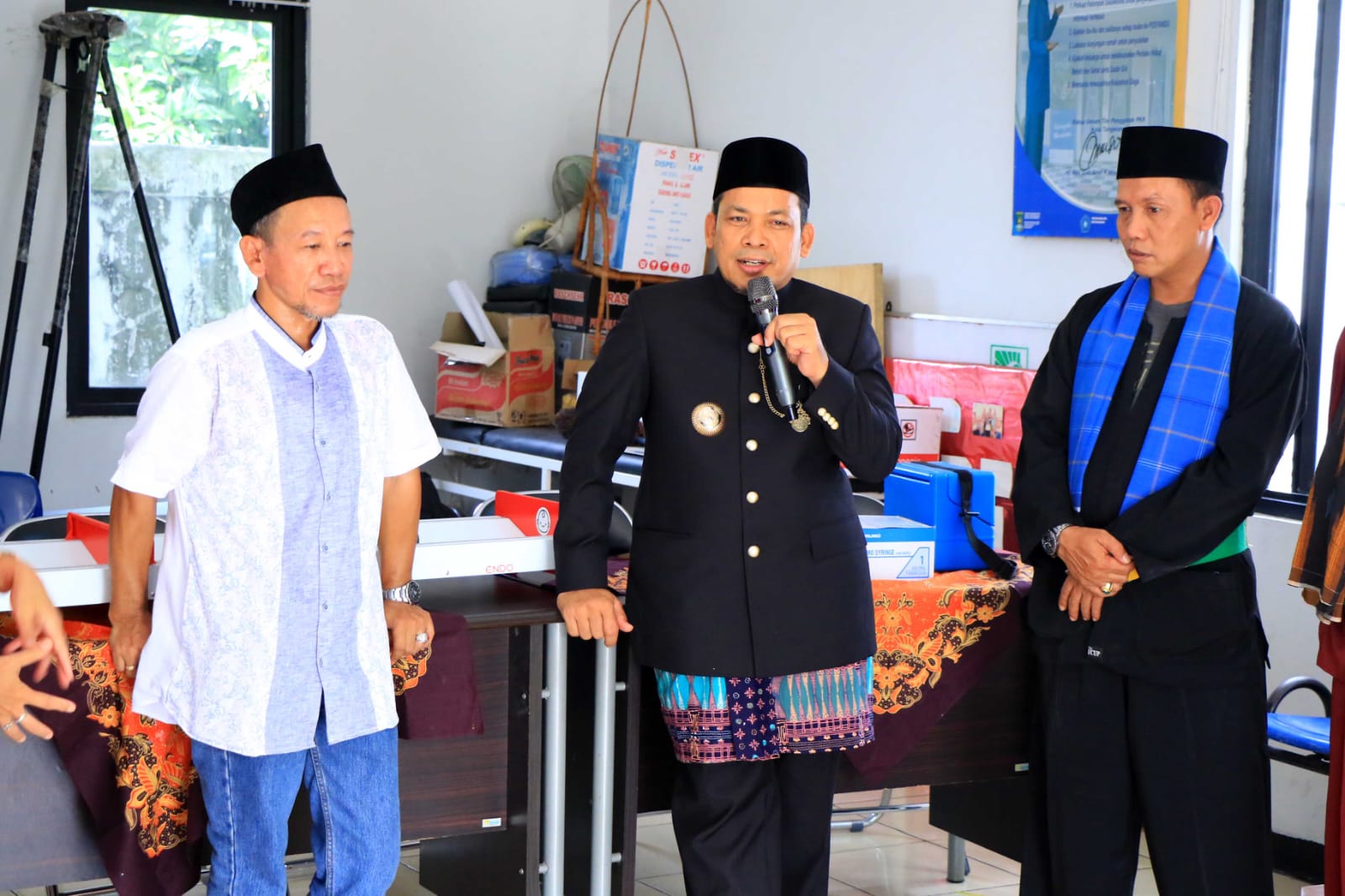 Pj Wali Kota Tangerang Berkunjung Ke Posyandu Melati XV Periuk. Pj Wali Kota Tangerang Berkunjung Ke Posyandu Melati XV Periuk.