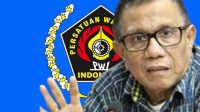 Pemberhentian Hendry Ch Bangun dari Keanggotaan PWI Otomatis Batal.