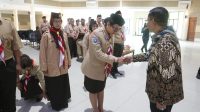 Sekretaris Mabicab Gerakan Pramuka Kota Tangerang Lantik Saka BNN