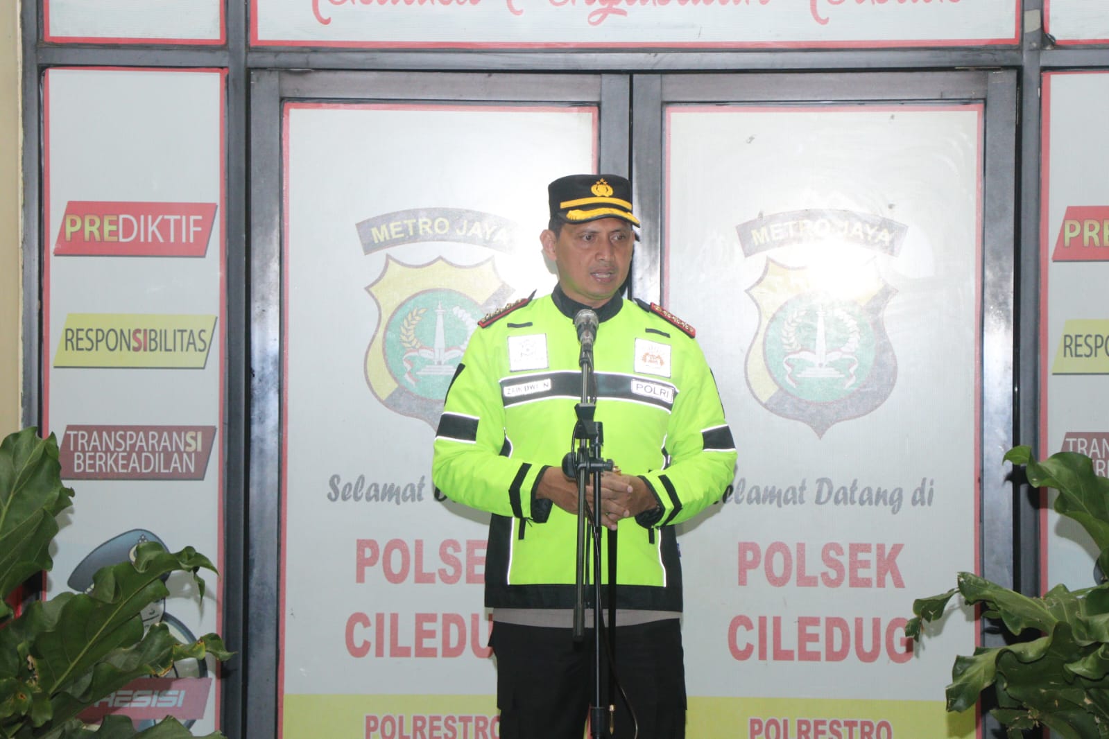 Pimpin Patroli Premanisme di Ciledug, Kapolres Tegaskan Berani Lapor, Polisi Tindak Tegas.