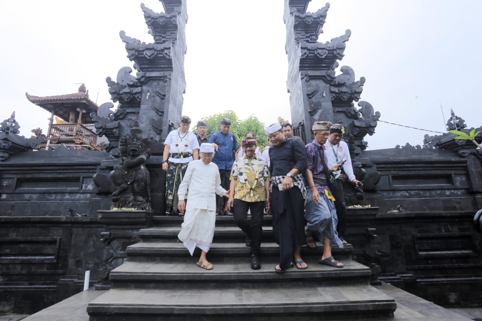 Bersama Umat Hindu, Pemkot Tangerang Tunjukkan Kepedulian Tanpa Sekat.
