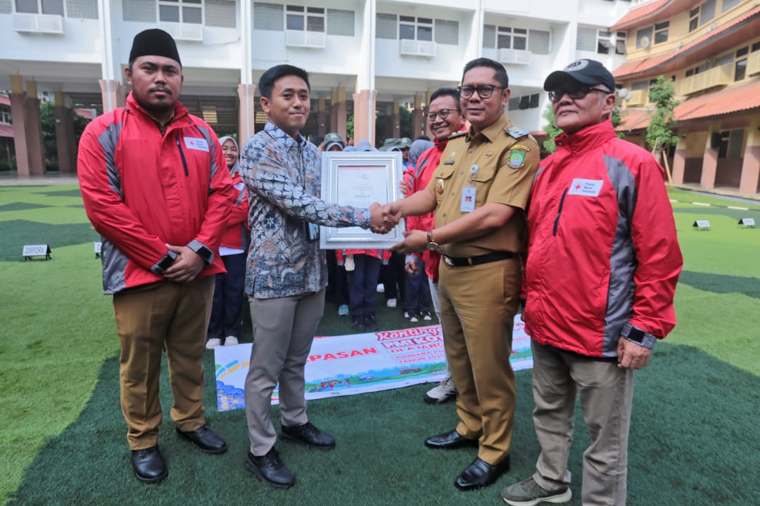 Wakil Wali Kota Tangerang Lepas Kontingen PMR Ke JUMBARA IV Provinsi Banten.