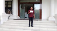 Ketua MCR Laporkan Panitia SPMB SMKN 2 Kabupaten Tangerang Ke Gubernur.
