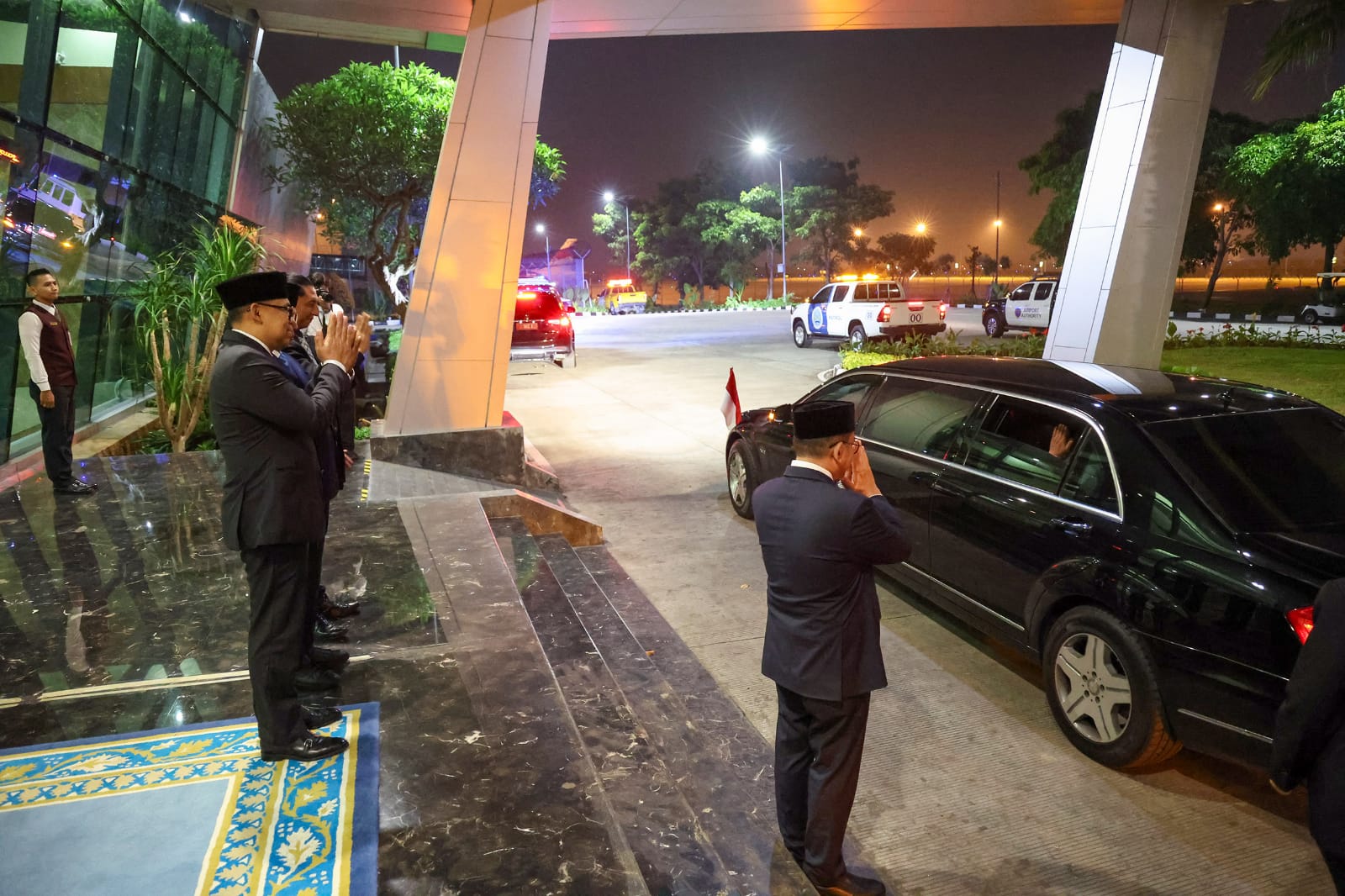 Gubernur Banten Andra Soni Dampingi Mendag Antar Pulang Presiden Peru Dina Boluarte.