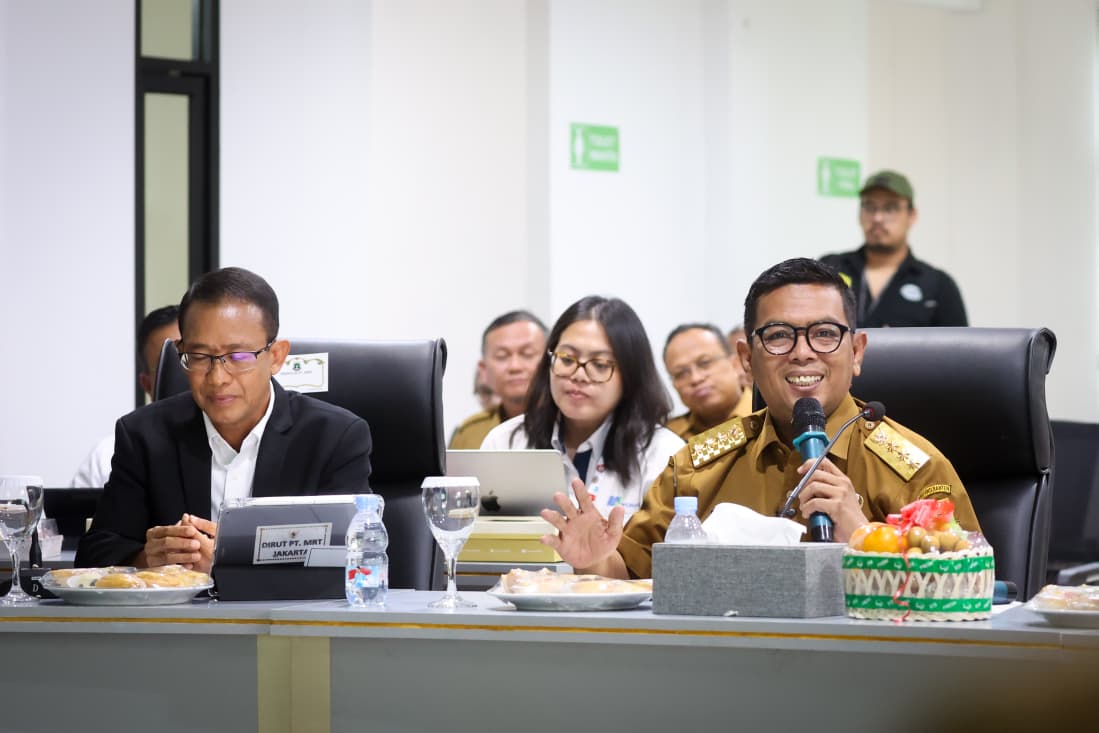 Gubernur Banten Andra Soni Gelar Rakor Pembangunan MRT di Wilayah Provinsi Banten.