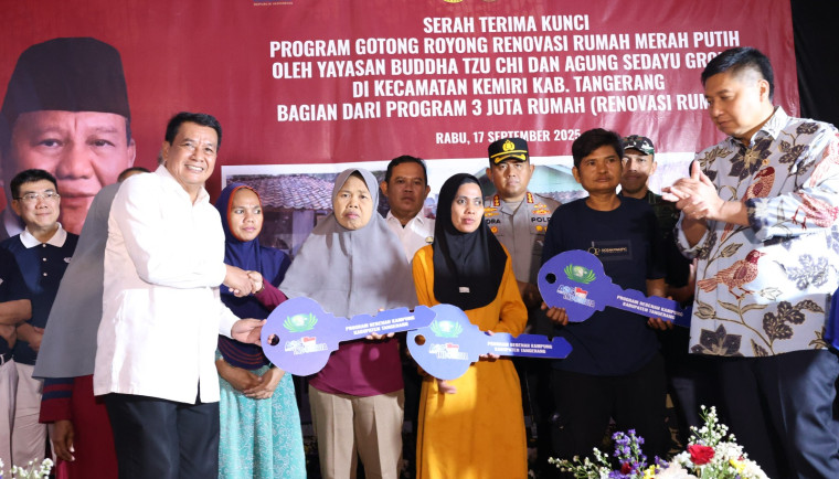 Menteri PKP Apresiasi Bedah Rumah Pemkab Tangerang.