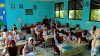Dinas Kesehatan Kota Tangerang Laksanakan Program POPM Kecacingan di Sekolah Dasar.