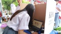 SMAN 12 Kota Tangerang Gelar Pemilihan Ketua OSIS Berbasis E-Voting.