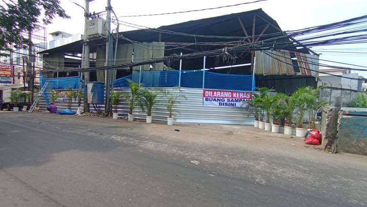 Pemkot Tangerang Tutup TPS Rubuh di Cipondoh.
