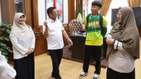 Gubernur Banten Andra Soni Mediasi Kepala Sekolah SMAN 1 Cimarga dan Siswa, Sepakati Saling Memaafkan.