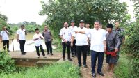Perkuat Akses Pertanian, Bupati Tangerang Tinjau Jembatan Badak Anom. Perkuat Akses Pertanian, Bupati Tangerang Tinjau Jembatan Badak Anom.
