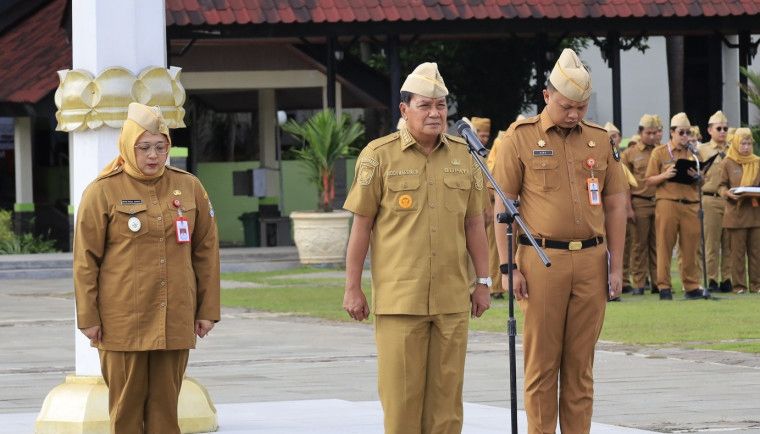 Bupati Tangerang Serahkan 28 Ambulans Puskesmas Keliling untuk Perkuat Layanan Kesehatan Kelurahan