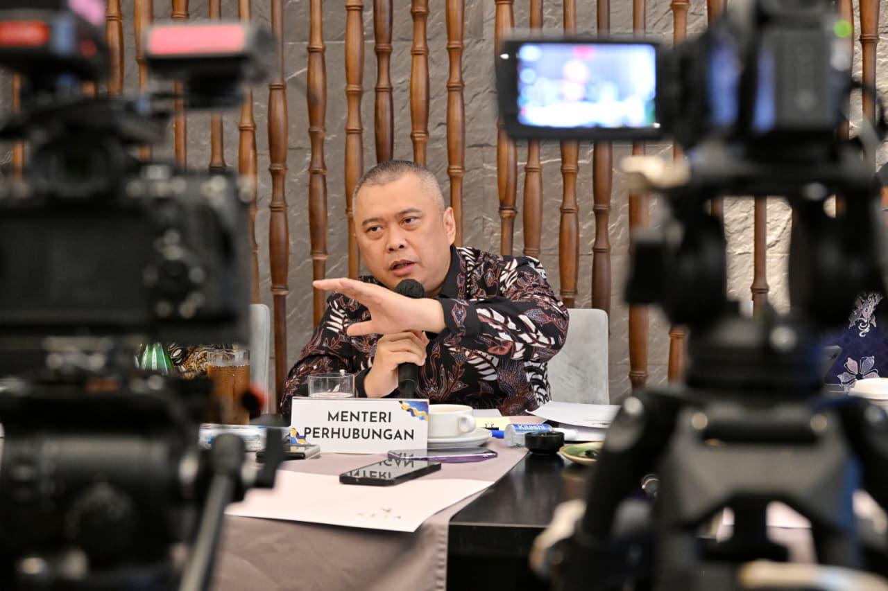Menhub Dudy: Keselamatan Prioritas, Pencarian ATR 42-500 Dilakukan Tanpa Henti. Menhub Dudy: Keselamatan Prioritas, Pencarian ATR 42-500 Dilakukan Tanpa Henti.