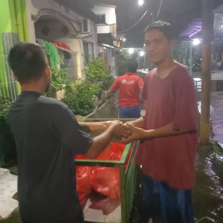 Respons Cepat Bencana Pemkot Tangerang Penuhi Kebutuhan Dasar Warga Terdampak Banjir