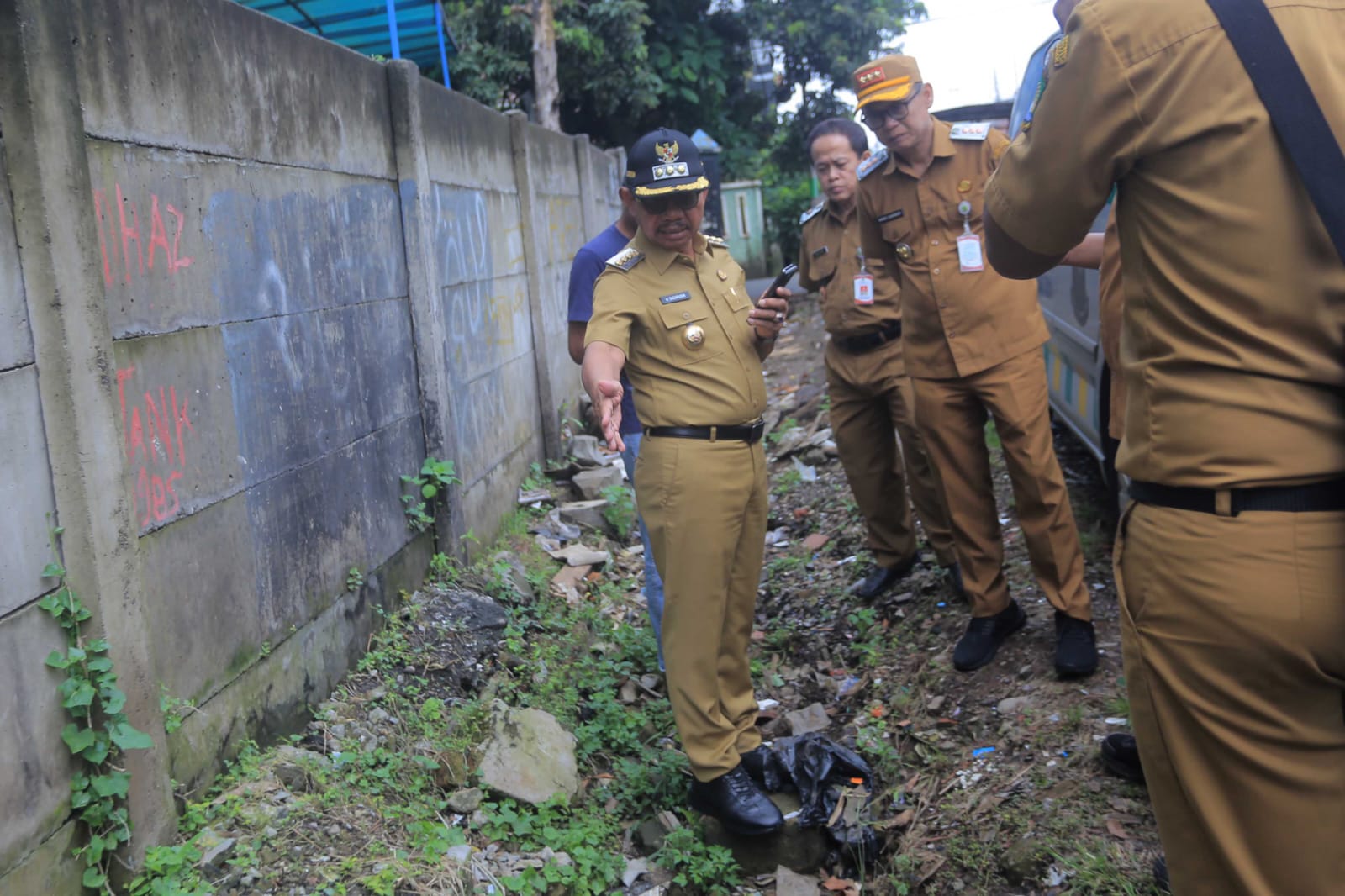 Walikota Tangerang Tinjau Jalan Arah Ke RSUD Panunggangan Barat.