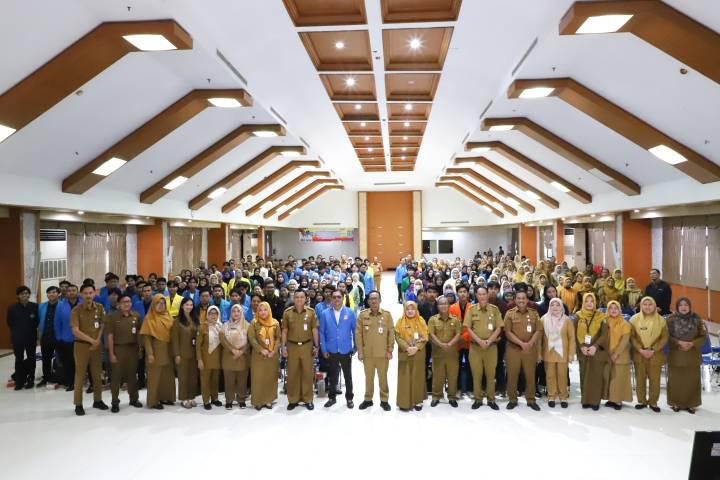 Dinsos Kota Tangerang Perkuat Akuntabilitas Bansos Pendidikan bagi 174 Mahasiswa di Tahun 2026.