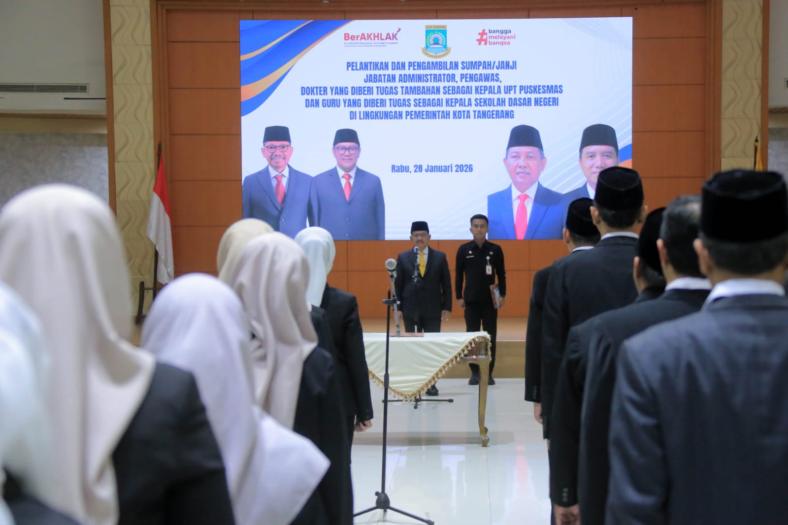 Walikota Tangerang Sachrudin Secara Resmi Lantik 61 Pejabat.