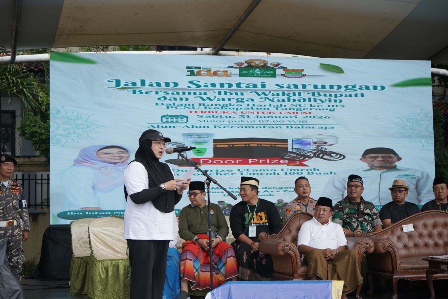 Wabup Tangerang Lepas Jalan Santai Sarungan Harlah ke-103 NU di Balaraja