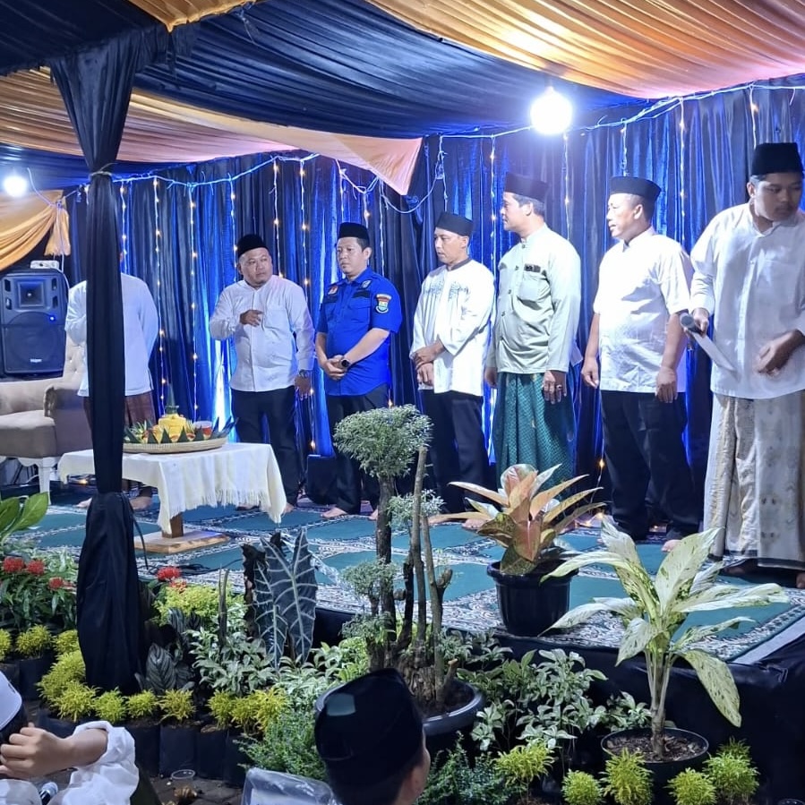 KNPI Pagedangan Gelar Program KOPY, Santuni Puluhan Anak Yatim di Kelurahan Medang. KNPI Pagedangan Gelar Program KOPY, Santuni Puluhan Anak Yatim di Kelurahan Medang.