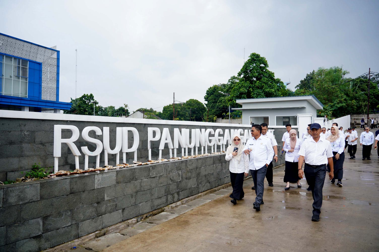 Walikota Tangerang Tinjau RSUD Panunggangan Barat Cibodas. Walikota Tangerang Tinjau RSUD Panunggangan Barat Cibodas.