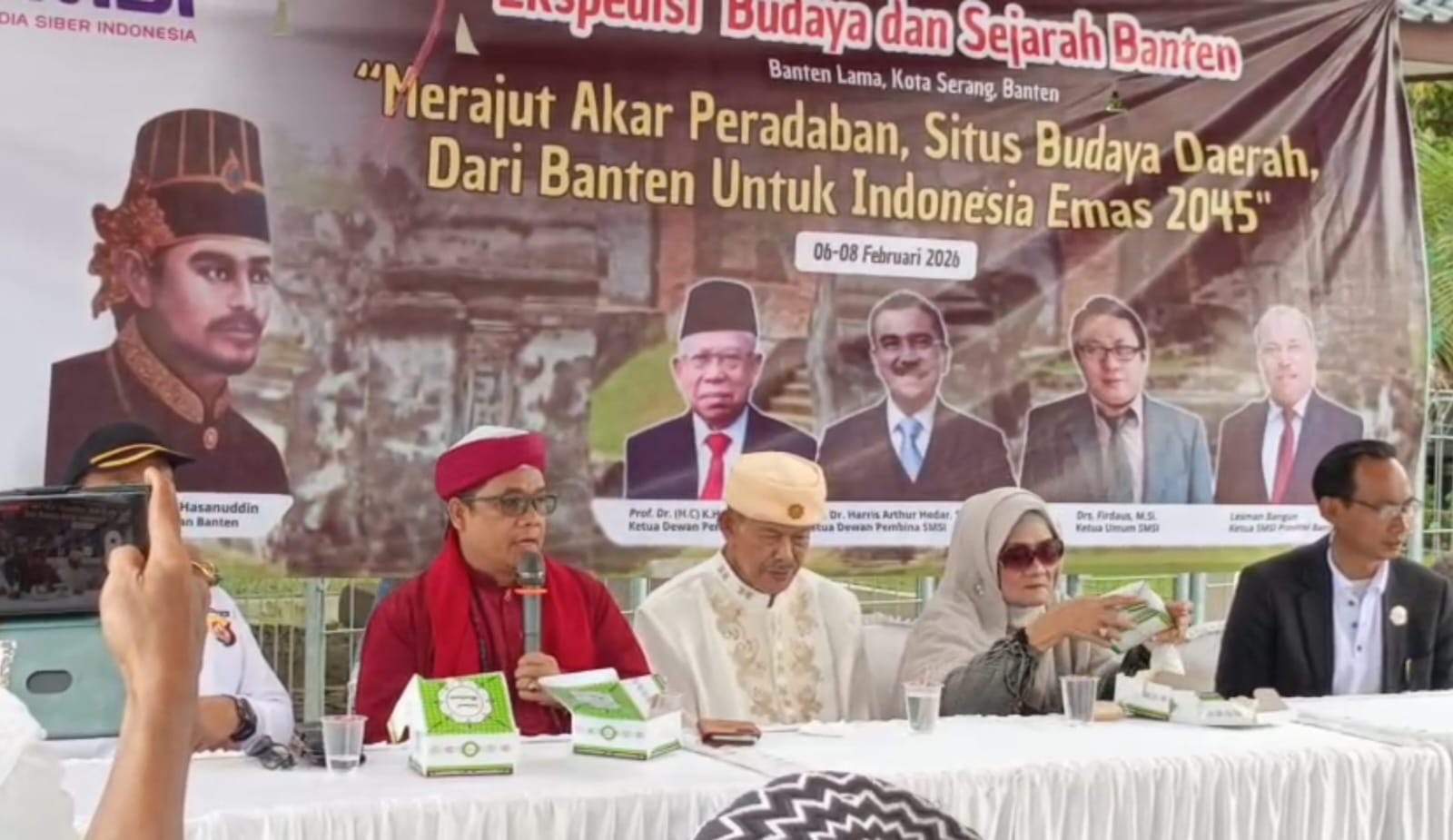 Banten Besar Karena Religi, KH Aby Muluk Doakan SMSI Se-Nusantara Terus Berjaya di Tanah Sultan. Banten Besar Karena Religi, KH Aby Muluk Doakan SMSI Se-Nusantara Terus Berjaya di Tanah Sultan.