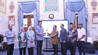 HPN 2026, Sekda Zaldi Ajak Beri Edukasi Masyarakat Cara Pandang dalam Banyak Hal. HPN 2026, Sekda Zaldi Ajak Beri Edukasi Masyarakat Cara Pandang dalam Banyak Hal.