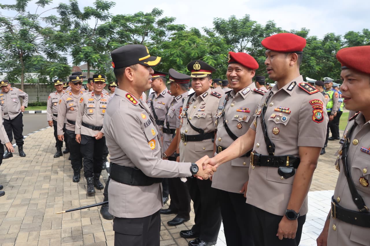 Kapolres Metro Tangerang Kota Pimpin Sertijab 7 Pejabat Utama dan Kapolsek Jajaran