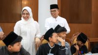 Hangatnya Idulfitri di Banten, Yatim Piatu dan Duafa Rayakan Lebaran Bersama Gubernur Andra Soni. Hangatnya Idulfitri di Banten, Yatim Piatu dan Duafa Rayakan Lebaran Bersama Gubernur Andra Soni.