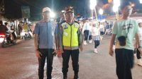 Kapolsek Tayu Kawal Takbir Keliling, Replika Islami Kelilingi Kecamatan. Kapolsek Tayu Kawal Takbir Keliling, Replika Islami Kelilingi Kecamatan.