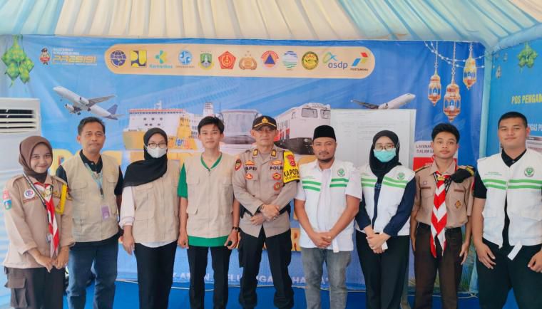 Mudik Lebaran 2026, Puskesmas Sukatani Siagakan Tenaga Kesehatan di Pos Pam Gembong.