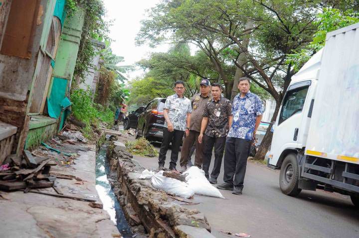 Wali Kota Tangerang Tinjau Titik Rawan, Fokus Penanganan Banjir Pasca Lebaran