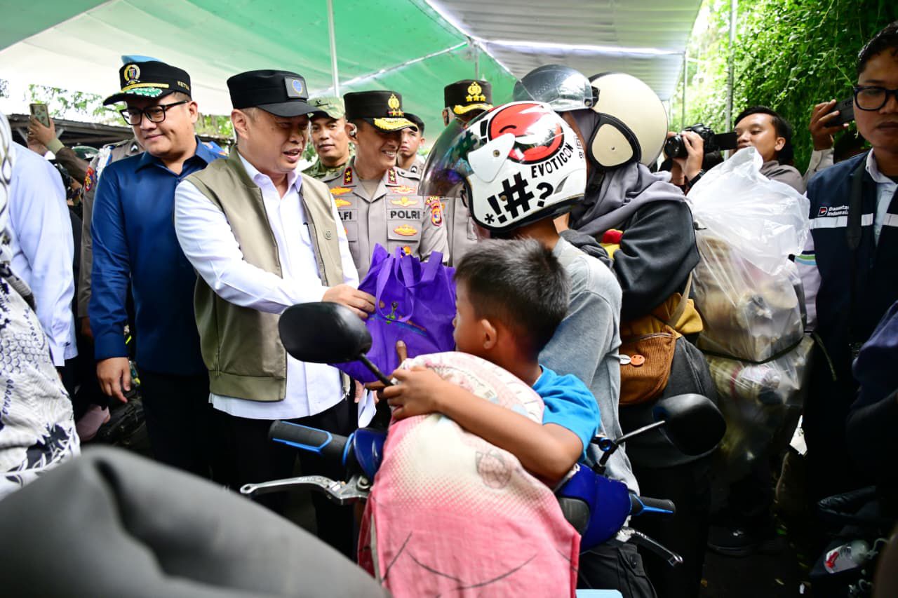 Menhub Pastikan Kelancaran Arus Balik di Bakauheni, Layanan Penyeberangan Tetap Prima
