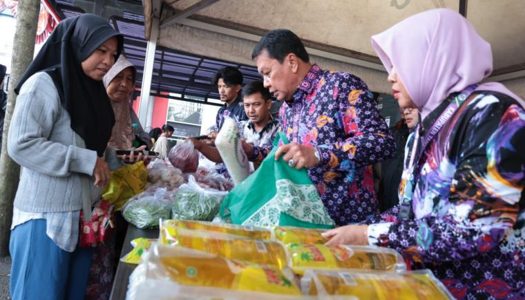 Bupati Tangerang Luncurkan Warteksi, Harga Sembako Disubsidi Hingga 50 Persen