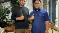 Ketua Karang Taruna Kota Bau Bau, Aidin, ST (kiri), bersama Ketua Karang Taruna Kota Tangerang, Aditya Pratama (tengah) pada saat Silahturahmi di Kota Tangerang, Banten, Kamis (9/4/26). Ketua Karang Taruna Kota Bau Bau, Aidin, ST (kiri), bersama Ketua Karang Taruna Kota Tangerang, Aditya Pratama (tengah) pada saat Silahturahmi di Kota Tangerang, Banten, Kamis (9/4/26).