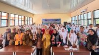 Dosen FIKOM Universitas Mercu Buana Gelar PkM Literasi Digital di SMAN 7 Bekasi.