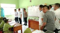 Maraton Kerja Nyata: Wakil Bupati Dan Polri Terjang Medan Sulit Demi Kesejahteraan Rakyat Dente Teladas.