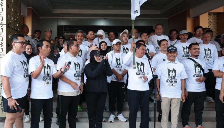Momentum Jalan Sehat MD KAHMI, Pemkab Tangerang Perkuat Pendidikan Lewat MoU dengan UICI