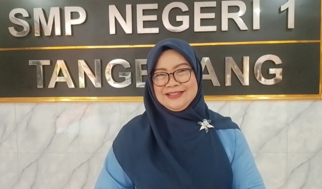 Peringati Hardiknas 2026, Kepsek SMPN 1 Kota Tangerang Tekankan Pentingnya Kolaborasi Pendidikan