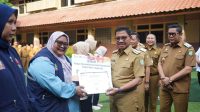 Apel Senin Walikota Tangerang Berikan Penghargaan Kepada Pilar Pilar Sosial.