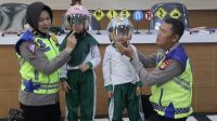 Siswa TK Islam Gunung Jati Ikuti Antusias Ikuti Edukasi Polisi Sahabat Anak di Polres Metro Tangerang Kota