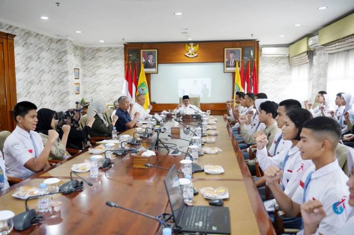 Sachrudin Beri Motivasi Calon Paskibraka Kota Tangerang Jelang Seleksi Provinsi