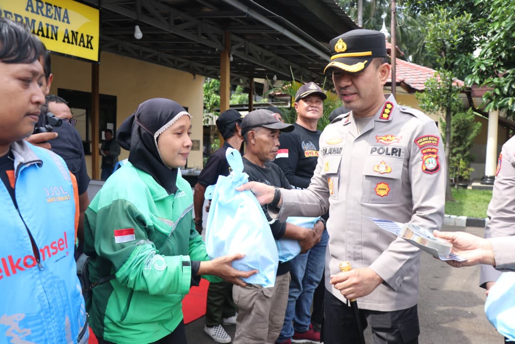 Kapolres Metro Tangerang Kota Ajak Warga Lawan Tawuran dan Narkoba Lewat Jumat Curhat